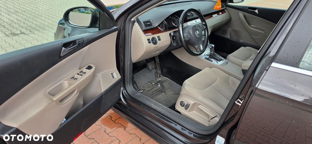 Volkswagen Passat 2.0 TDI Comfortline R-Style DSG - 15
