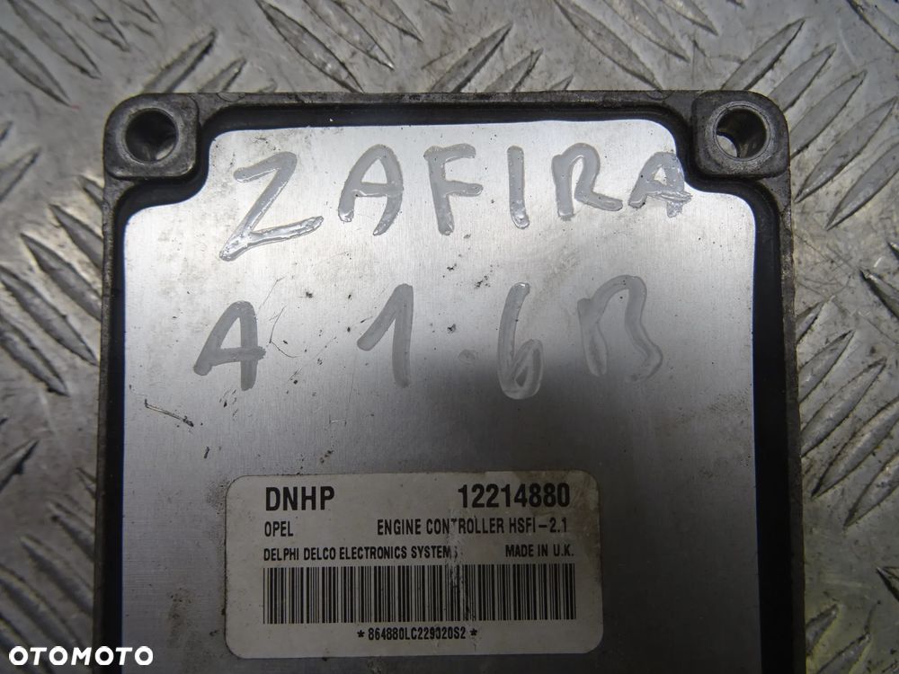 OPEL ZAFIRA A LIFT 1.6B KOMPUTER SILNIKA 12214880 - 2