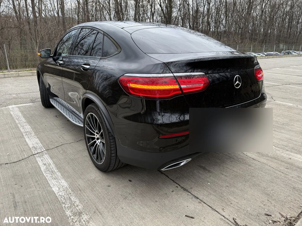 Mercedes-Benz GLC Coupe 250 d 4Matic 9G-TRONIC AMG Line - 4