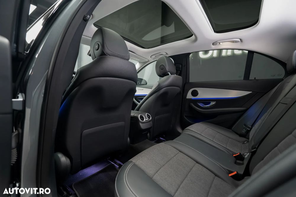 Mercedes-Benz E 220 d 4MATIC 9G-TRONIC AMG Line - 28