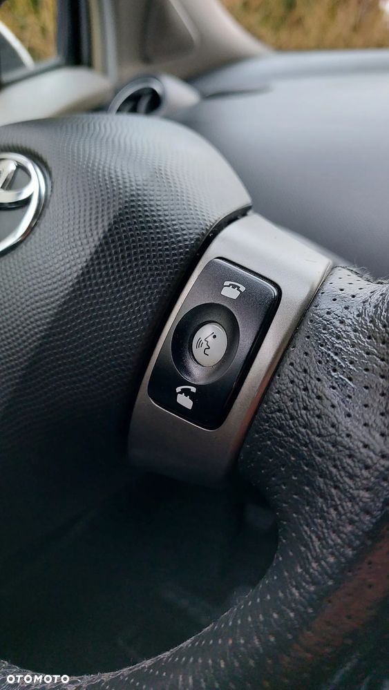 Toyota Yaris 1.33 Prestige - 23