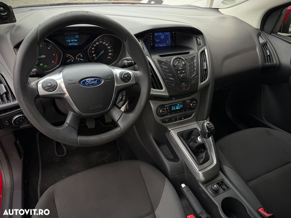 Ford Focus 1.6 TDCI DPF Trend - 5