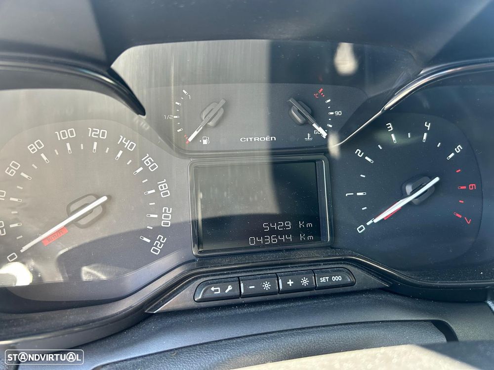 Citroën C3 Aircross 1.2 PureTech C-Series - 9