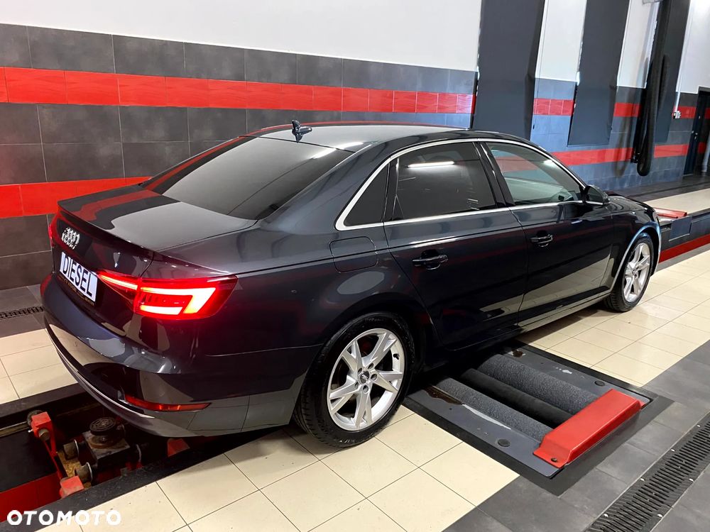 Audi A4 Limousine 2.0 TDI S tronic - 10
