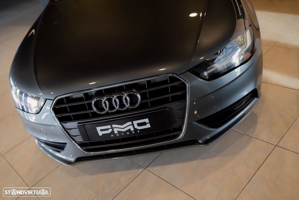 Audi A4 2.0 TDI Advance - 12