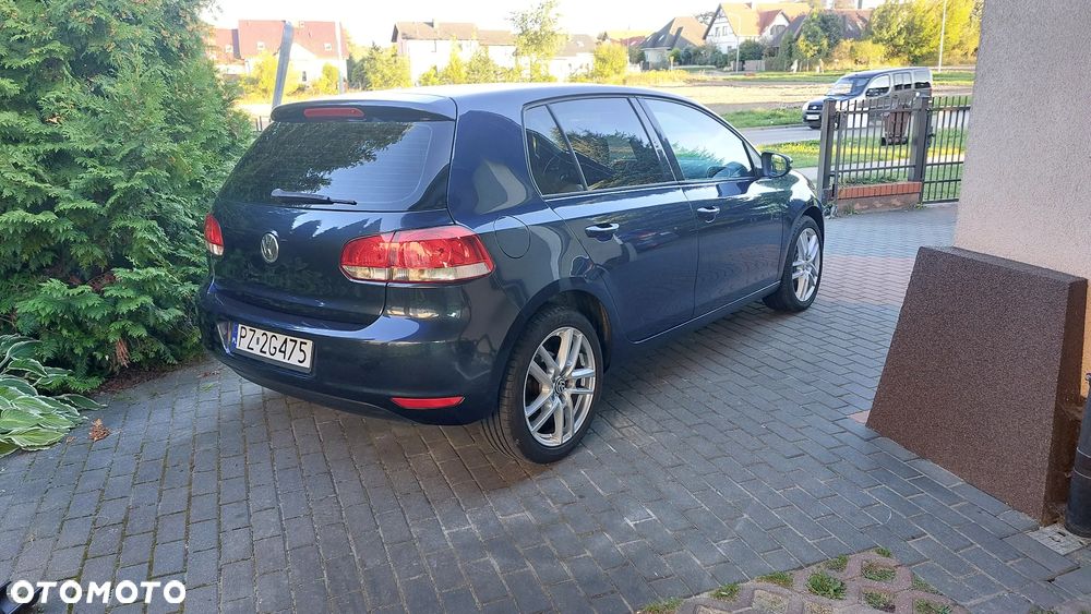 Volkswagen Golf 1.6 Trendline - 4