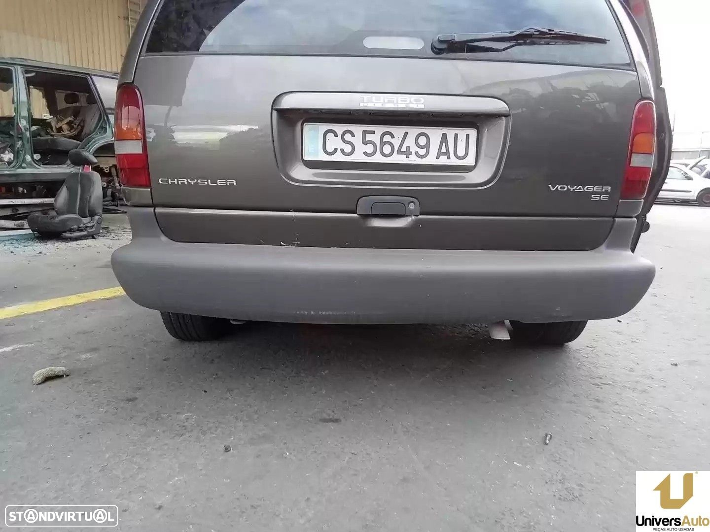 PARA-CHOQUES TRASEIRO CHRYSLER VOYAGER / GRAND VOYAGER III 1999 - - 3