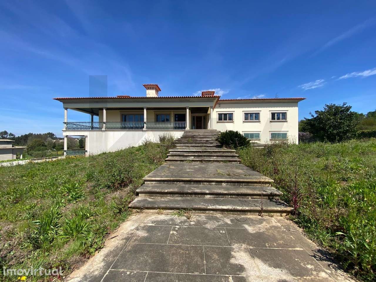 Moradia de Luxo T7 com Piscina Interior | Santo Tirso - Trofa - Grande imagem: 4/53