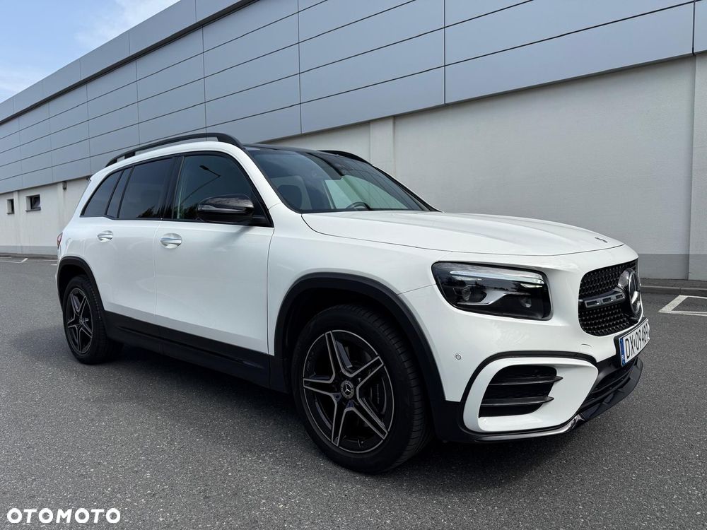 Mercedes-Benz GLB, 2024
