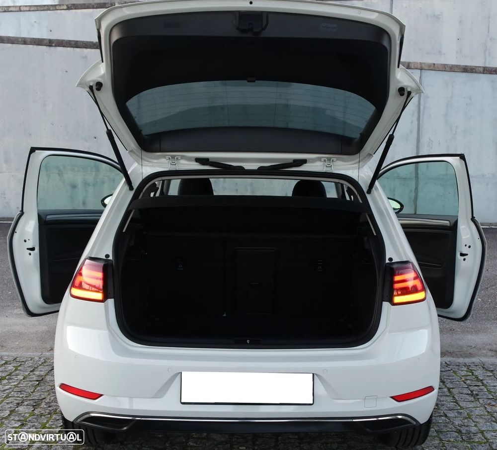 VW Golf 1.6 TDI R-Line - 43