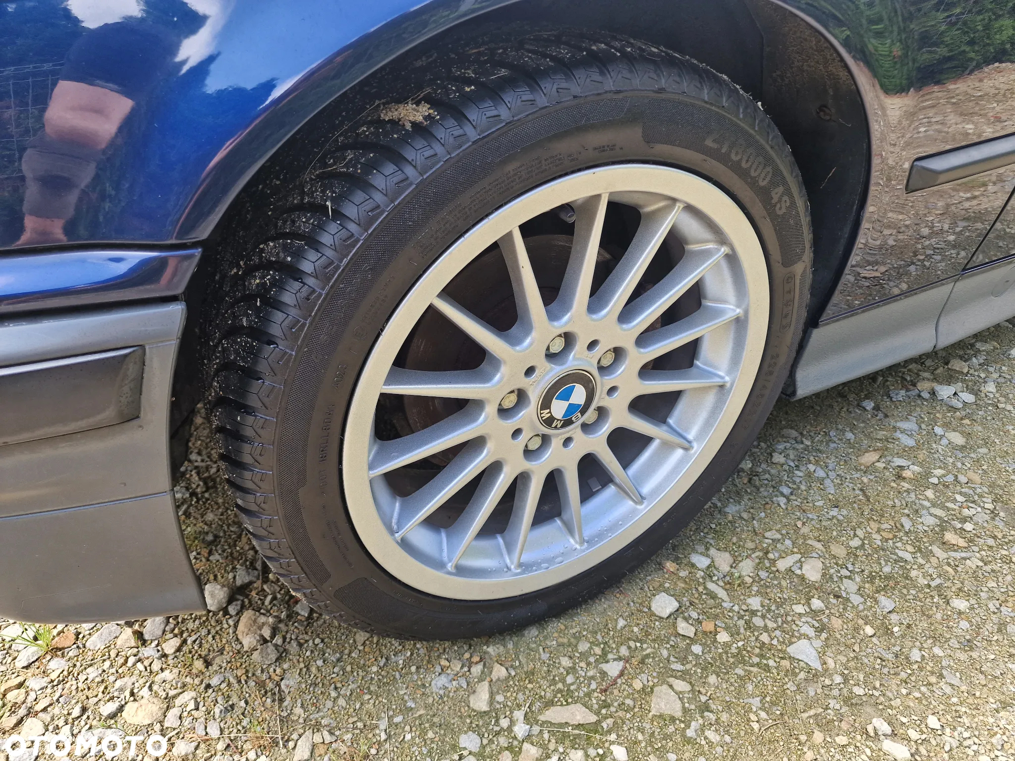 BMW Seria 3 318i - 24