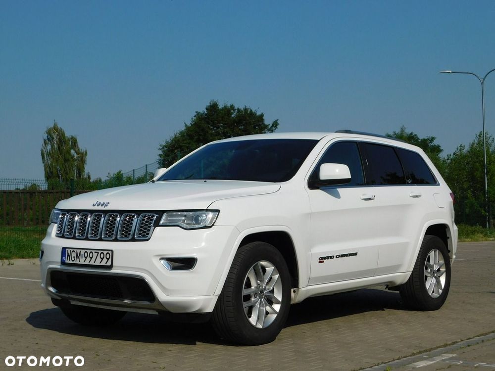 Jeep Grand Cherokee 3.6 V6 Laredo - 24