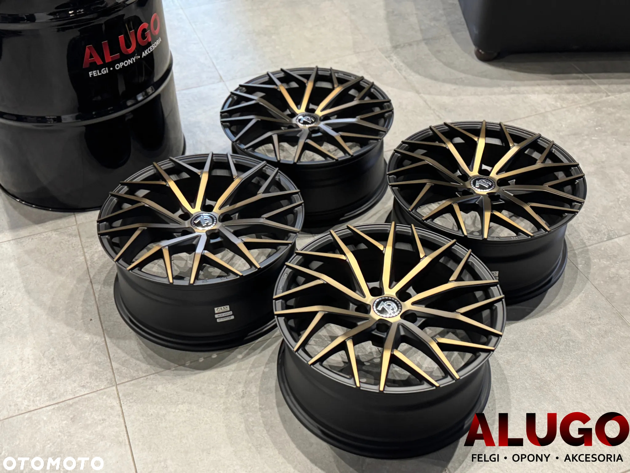 Felgi 18" SV-C Skoda Octavia Superb Volkswagen Golf Passat Audi A3 A4 A6 Cupra Leon - 2