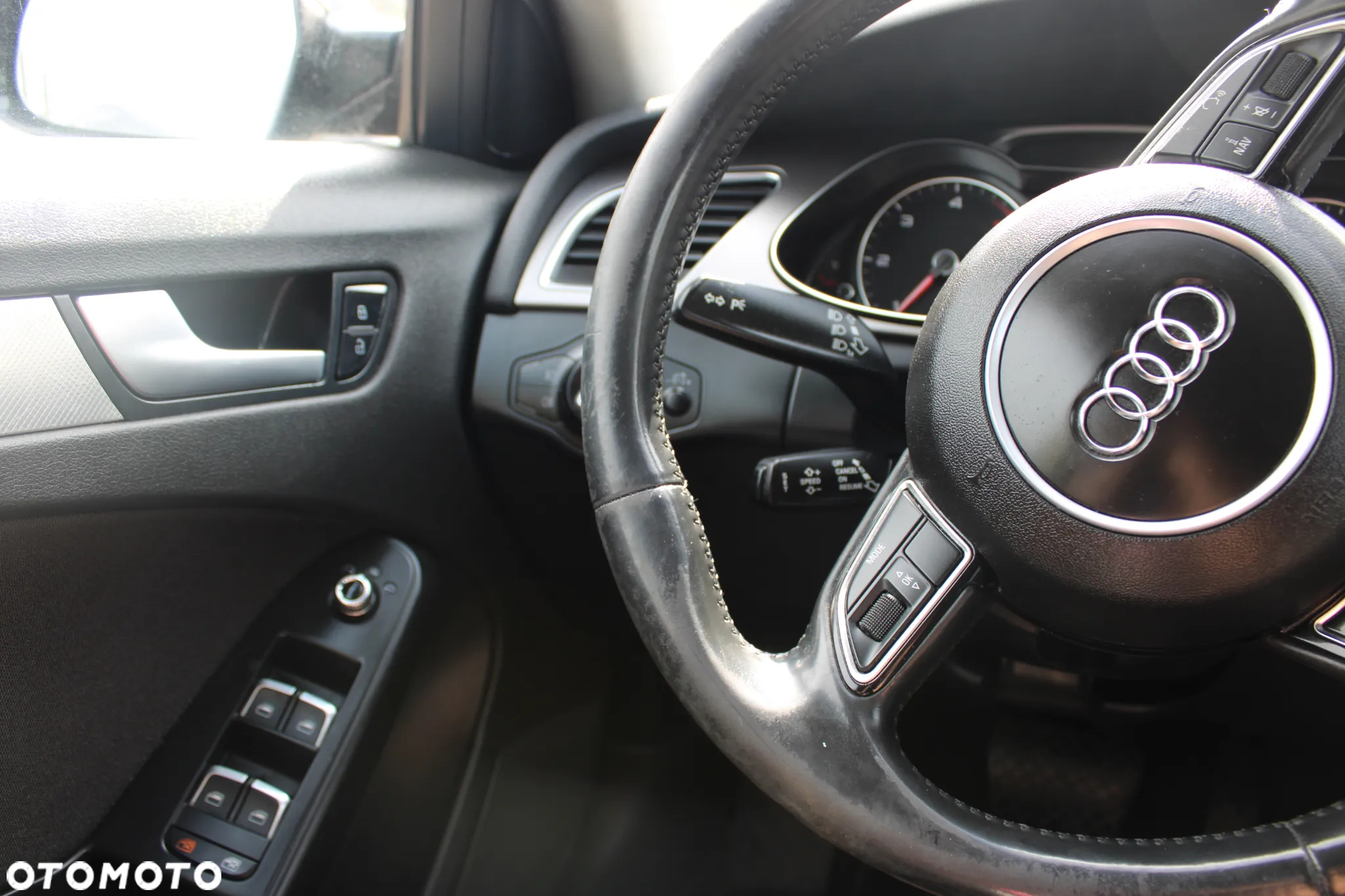 Audi A4 2.0 TDI Multitronic - 31