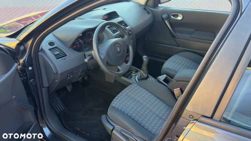 Renault Megane 1.6 16V Privilege - 17