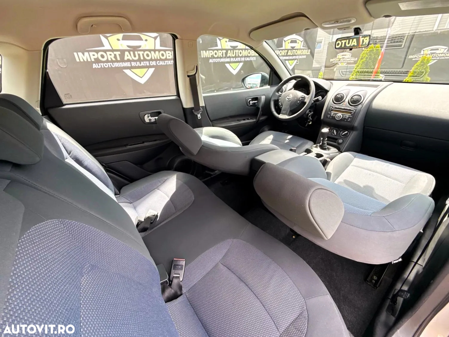 Nissan Qashqai - 25
