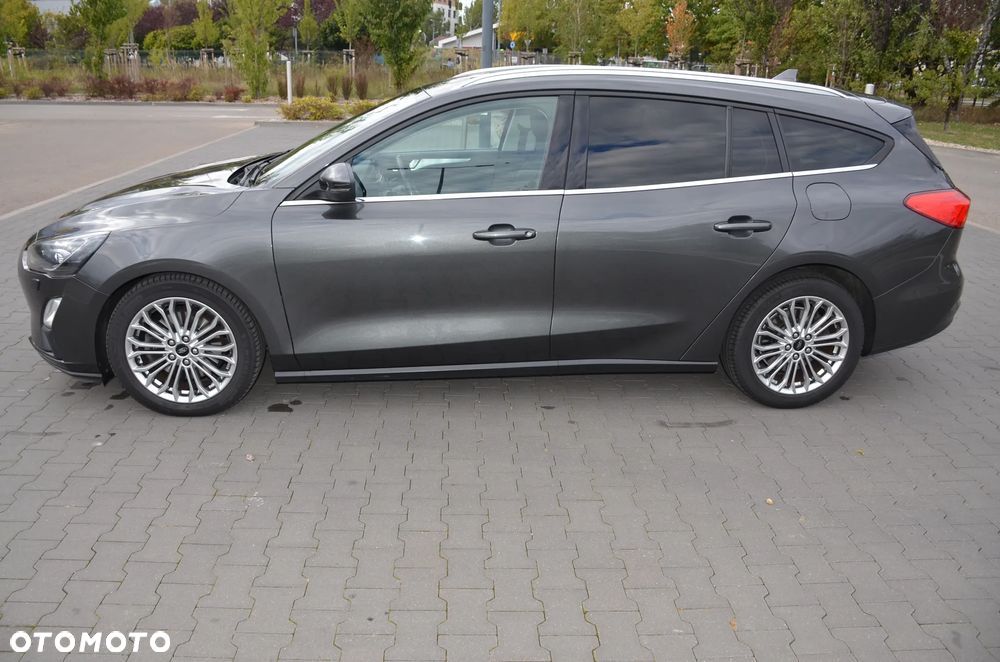 Ford Focus 2.0 EcoBlue Titanium - 9