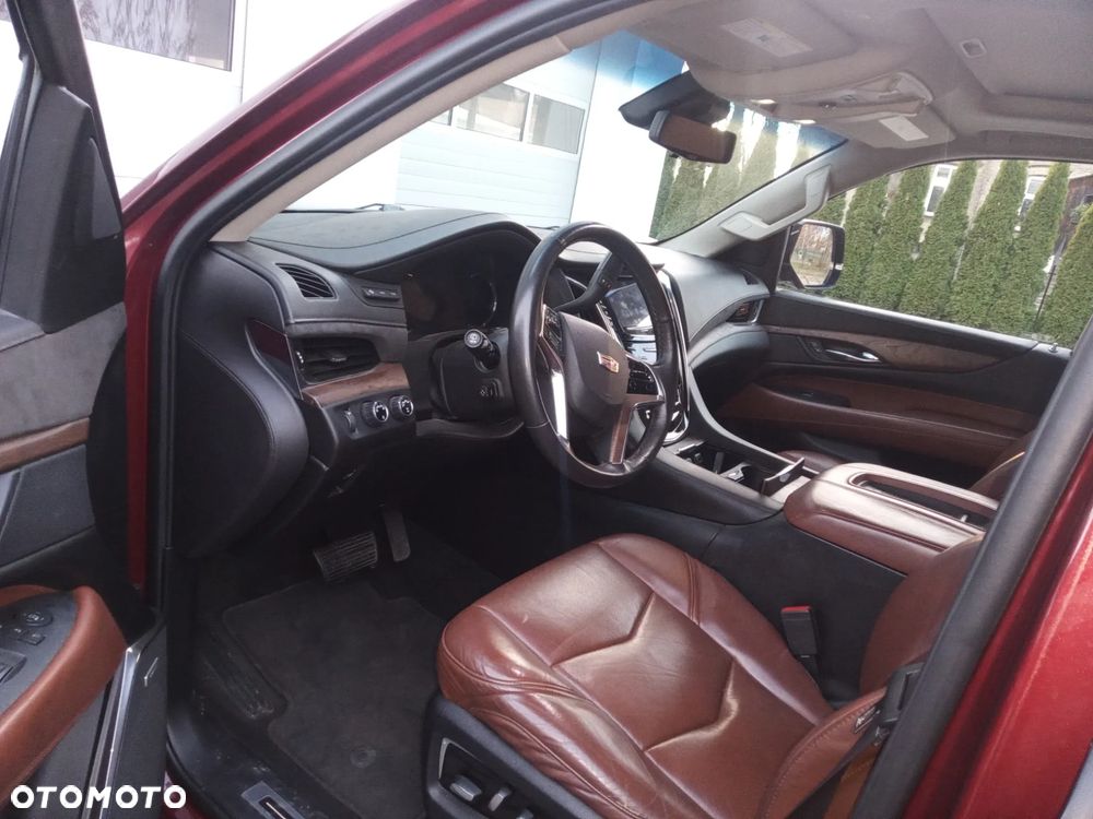 Cadillac Escalade 6.2 V8 ESV Premium - 6