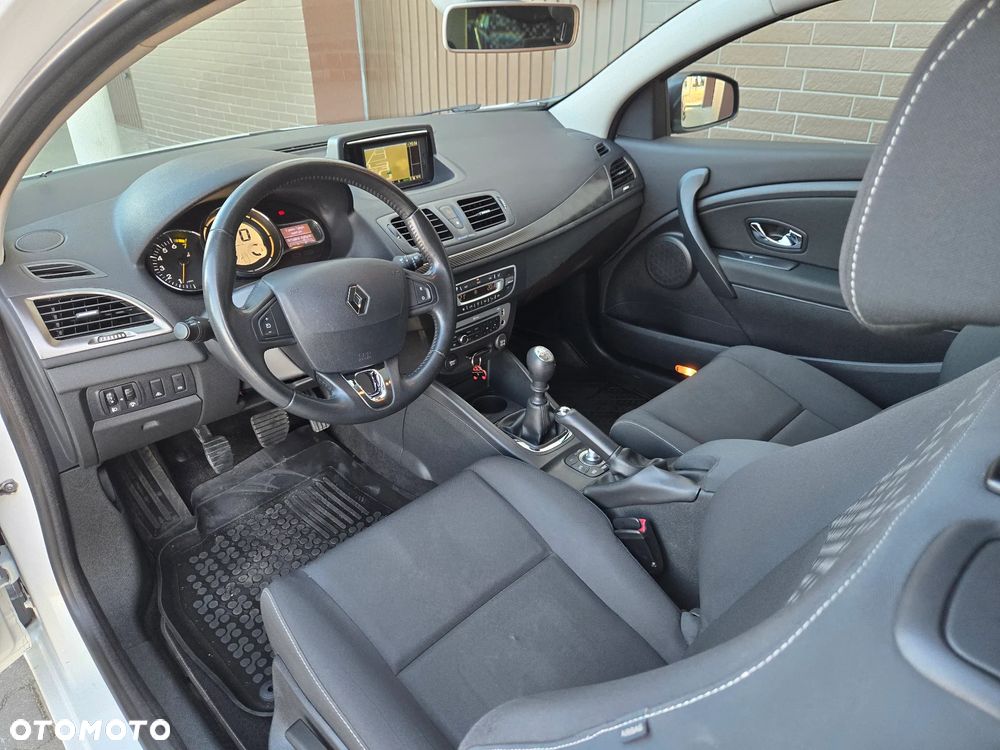 Renault Megane ENERGY TCe 115 Start & Stop Expression - 14