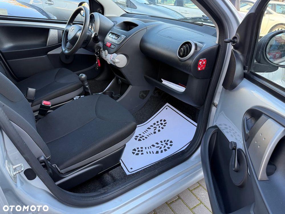 Toyota Aygo 1.0 VVT-i Active - 12