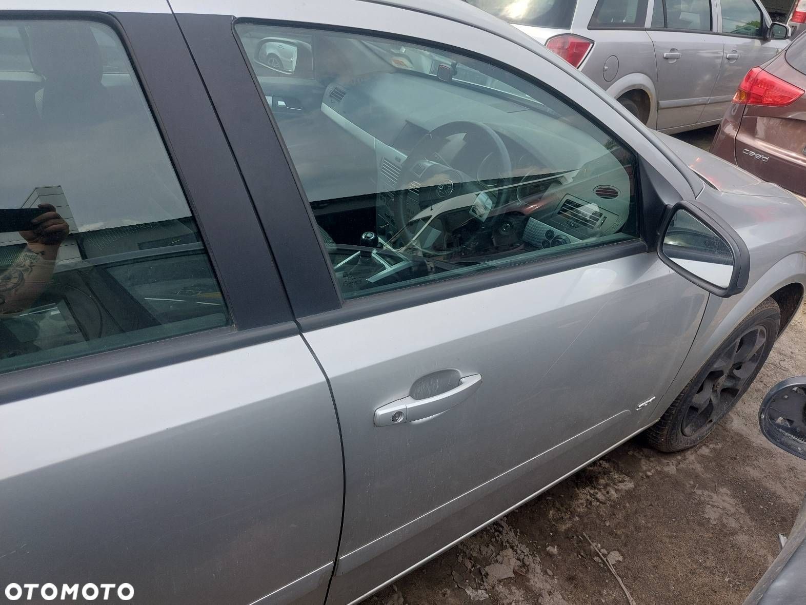 DRZWI KOMPLETNE PRAWY PRZÓD VAUXHALL OPEL ASTRA H Z157 - 1