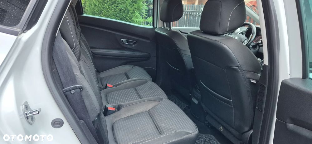 Renault Scenic - 19