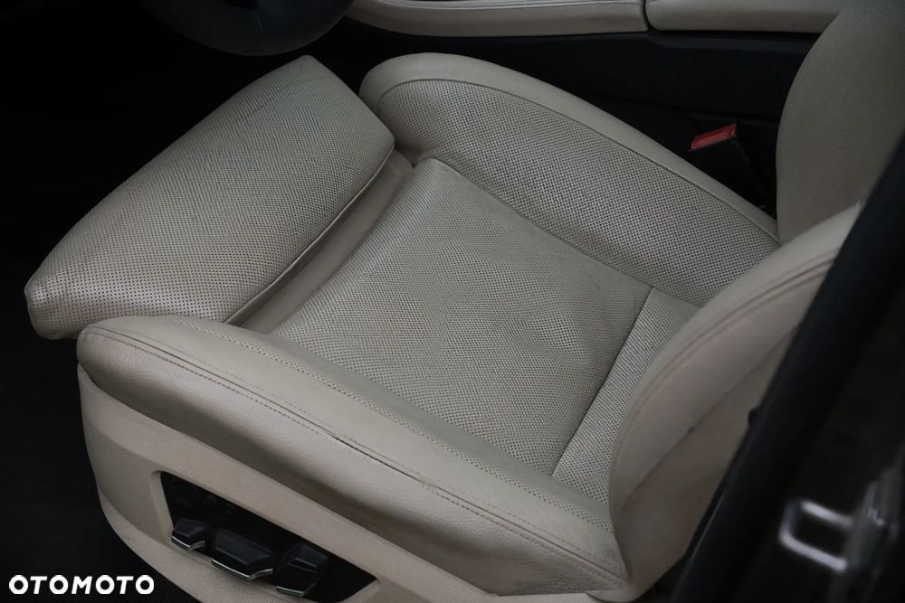 BMW Seria 5 520d Luxury Line - 20