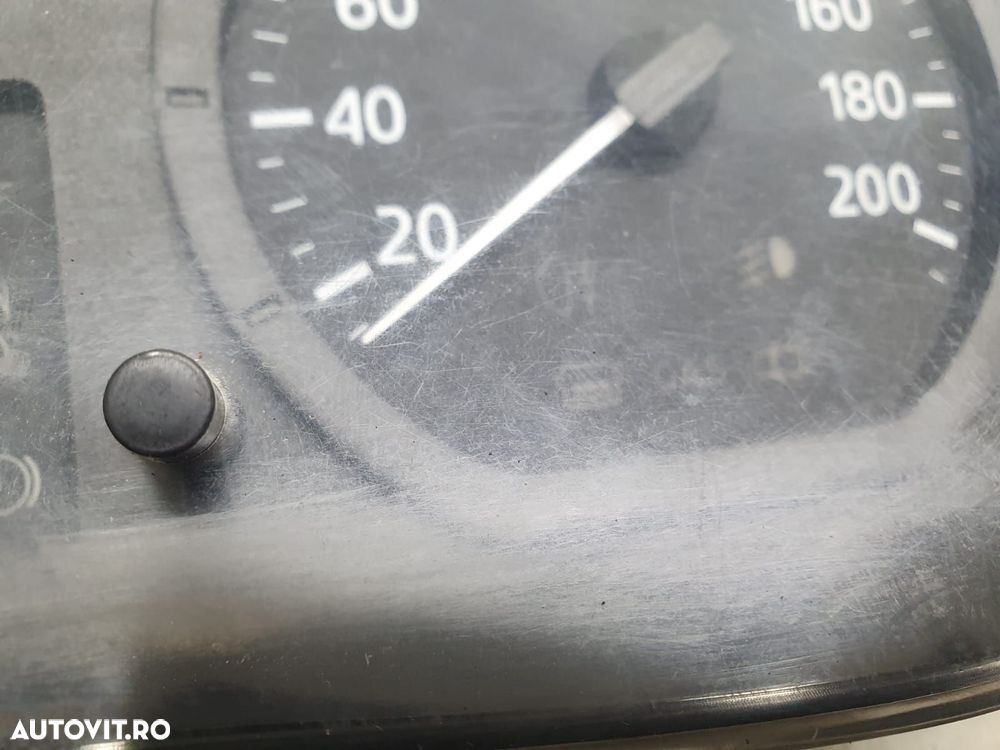 Ceasuri bord p8200752813 Dacia Logan 1 [facelift] [2007 - 2012] 1.5 D - 6