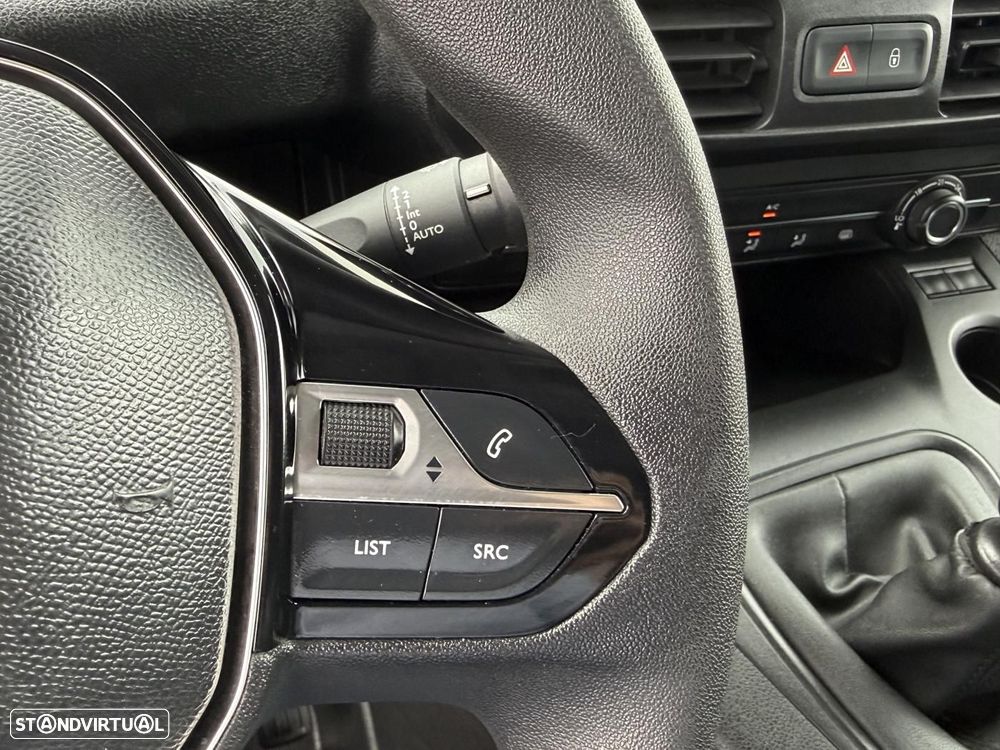 Peugeot Partner 1.5 Blue-HDI Premiun CX 6 3Lug IVA Dedutível - 22
