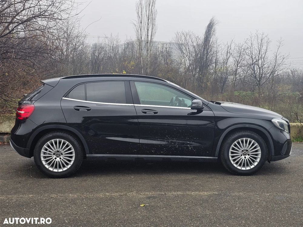 Mercedes-Benz GLA 200 d 4MATIC Aut. - 4