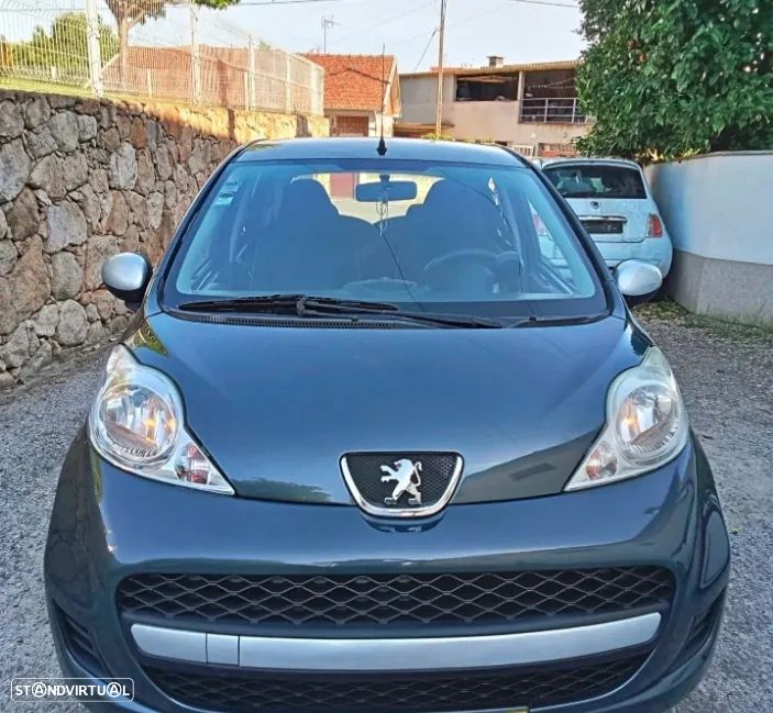 Peugeot 107 - 1