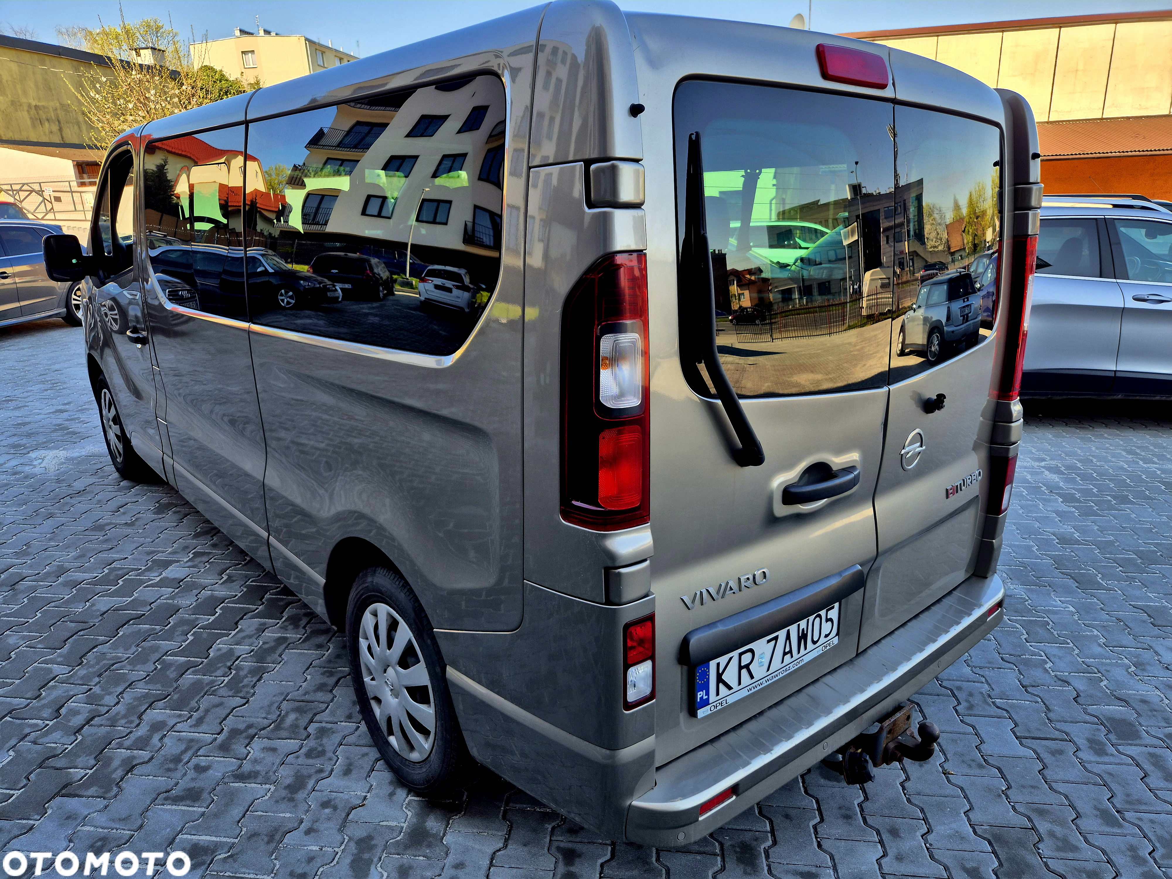 Opel Vivaro Tourer 1.6 CDTI L2 - 10