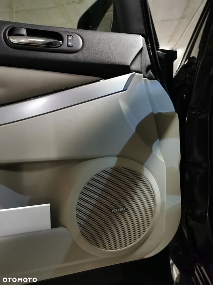 Mazda CX-7 2.2 CD Exclusive + - 6