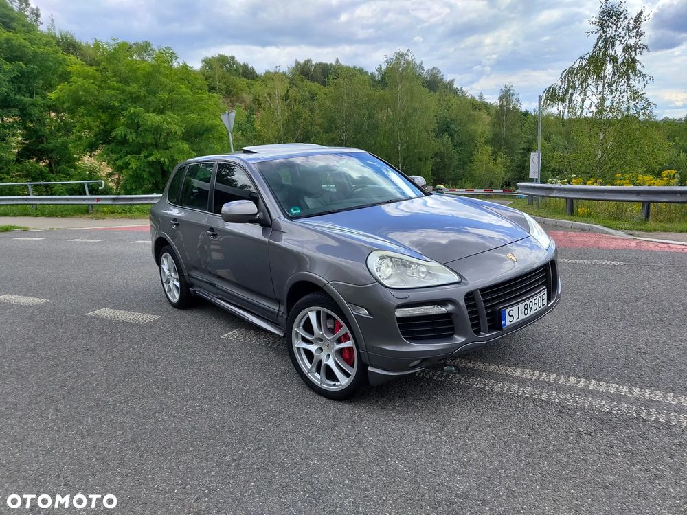 Porsche Cayenne - 15