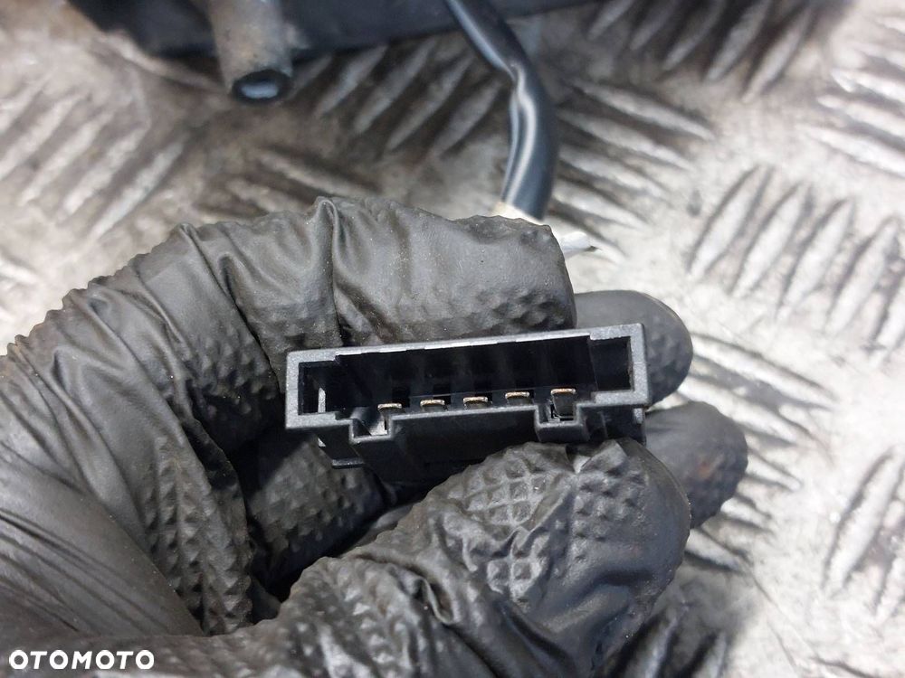 LUSTERKO LEWE ELEKTRYCZNE SKODA OCTAVIA I 9102 5 PIN EU - 6