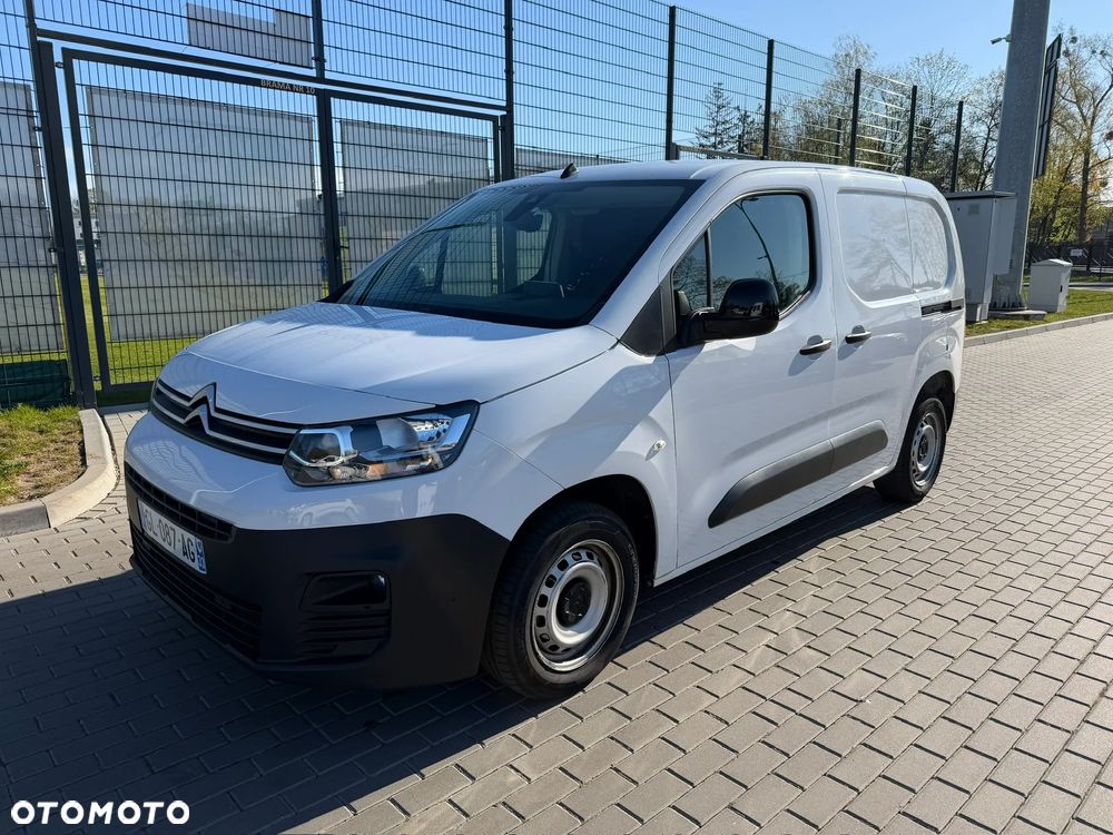 Citroën BERLINGO - 23