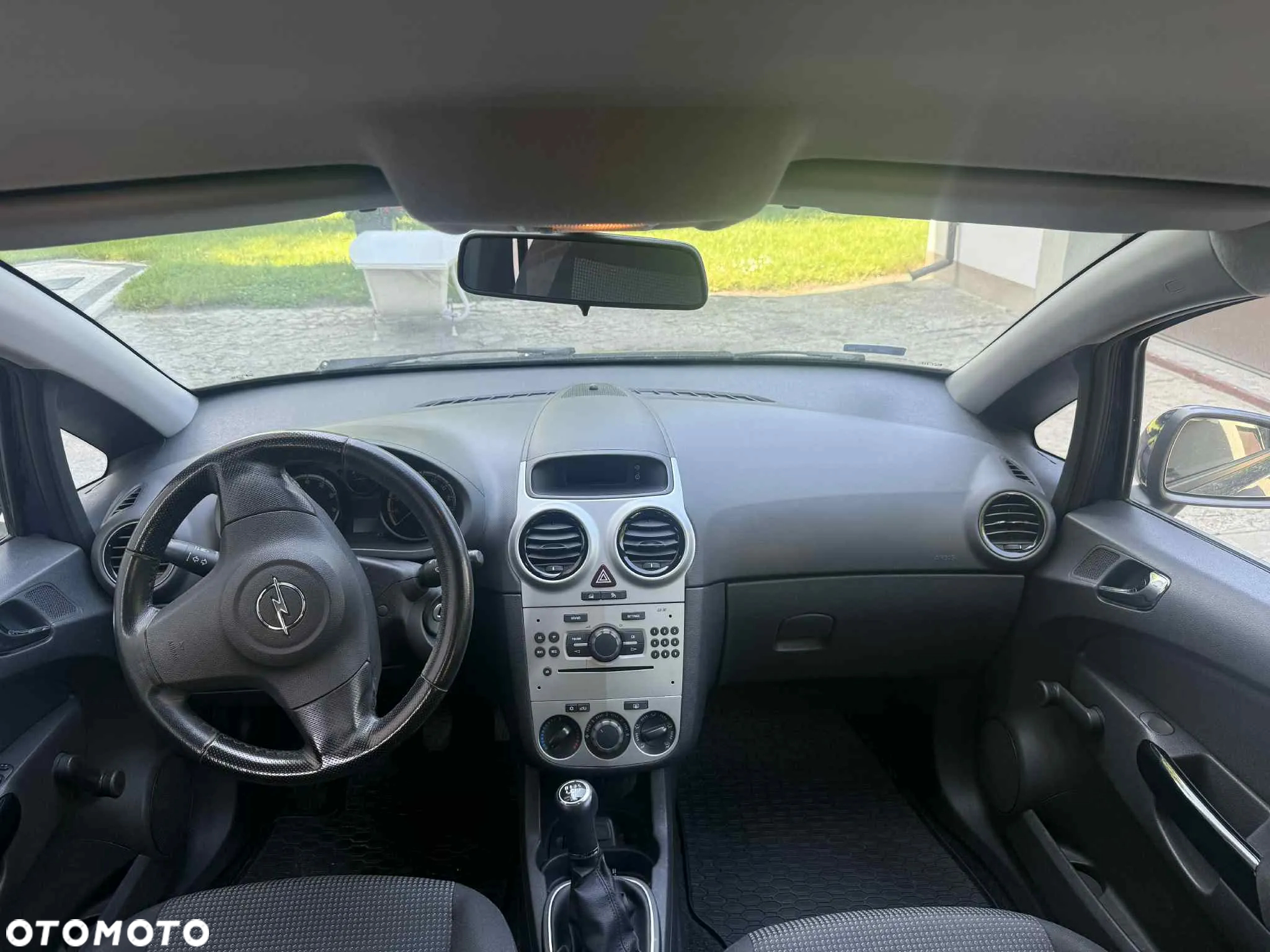 Opel Corsa - 11