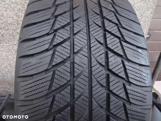 225/40/R18 92V RSC Bridgestone Blizzak LM001 homologacja BMW - 1
