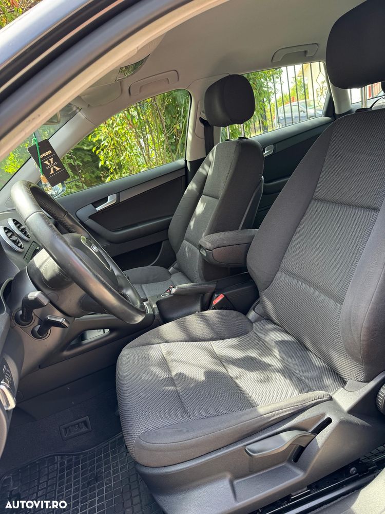 Audi A3 Sportback 1.6 TDI Ambition - 14