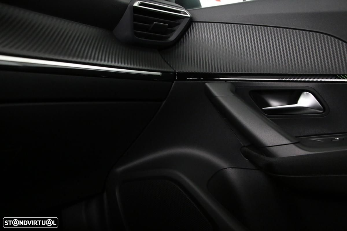Peugeot 2008 1.2 PureTech Active - 9