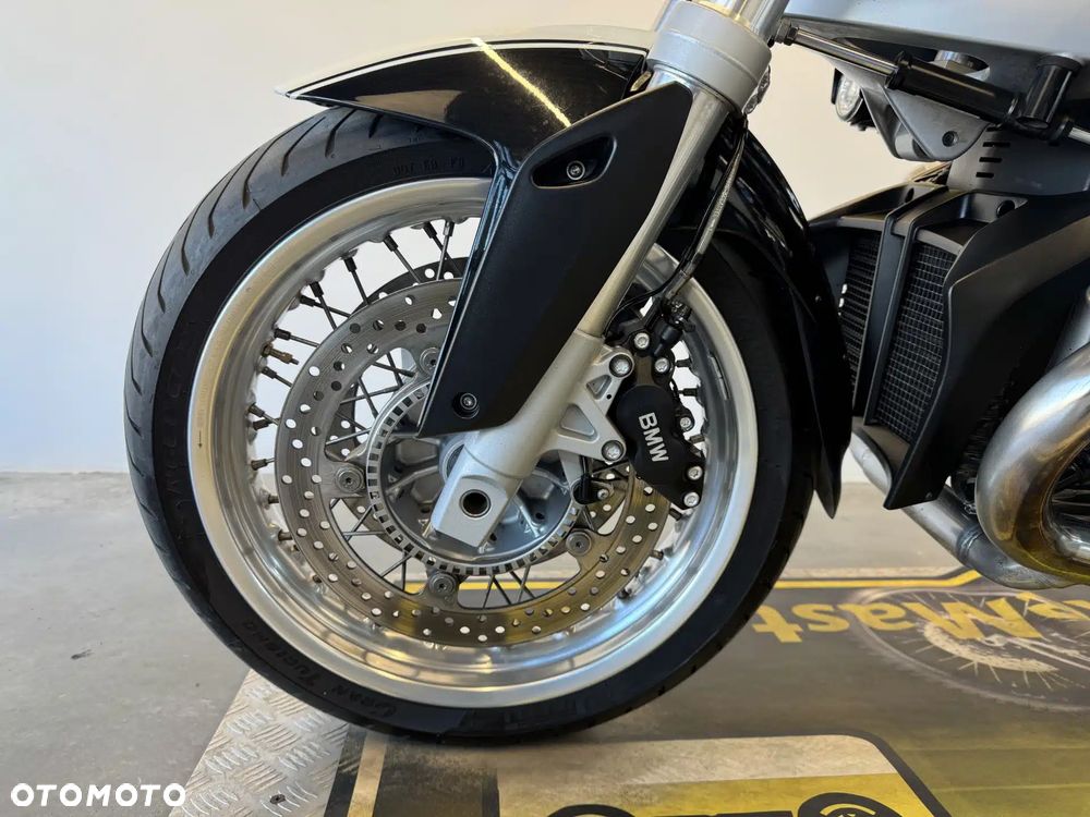 BMW R - 18