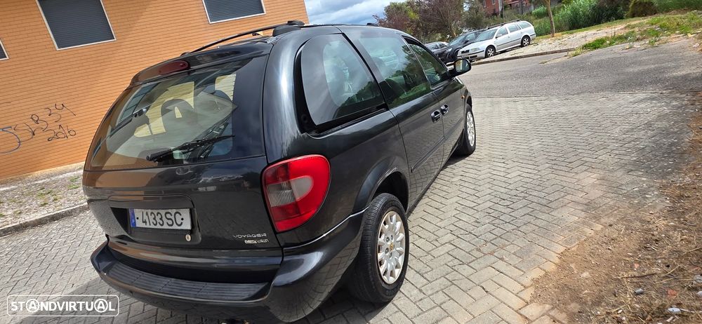 Chrysler Voyager 2.5 CRD LX - 10