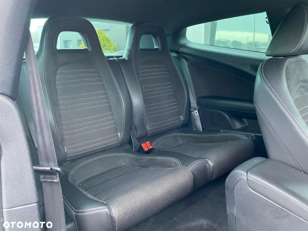 Volkswagen Scirocco 2.0 TSI - 6