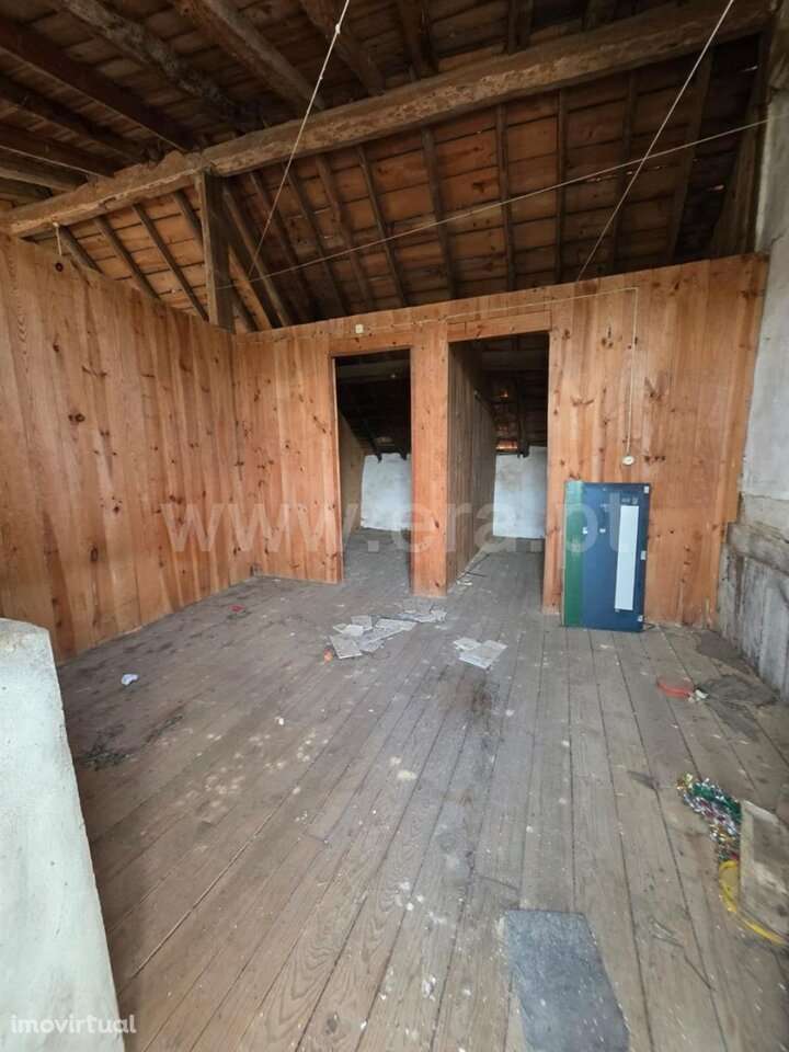 Moradia T2 / Gouveia, Paços da Serra - Grande imagem: 5/11