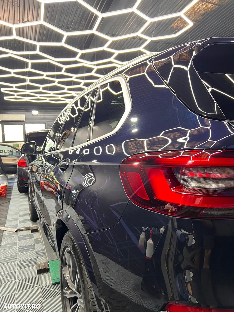 BMW X5 M M50i - 7