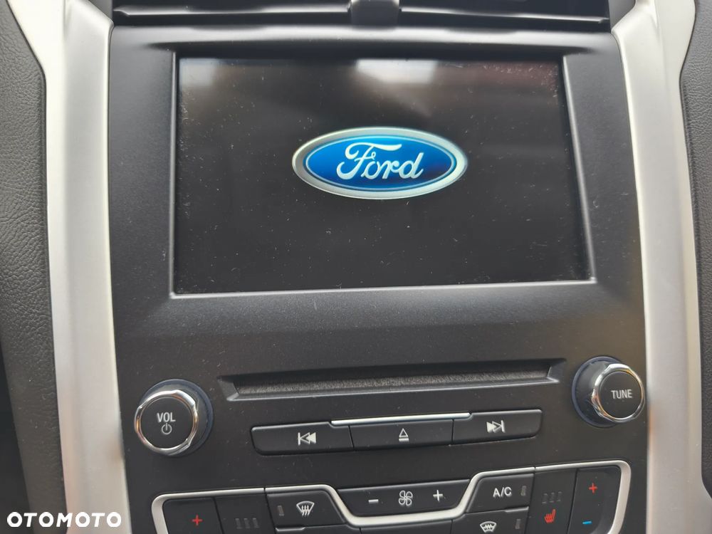 Ford Mondeo - 19