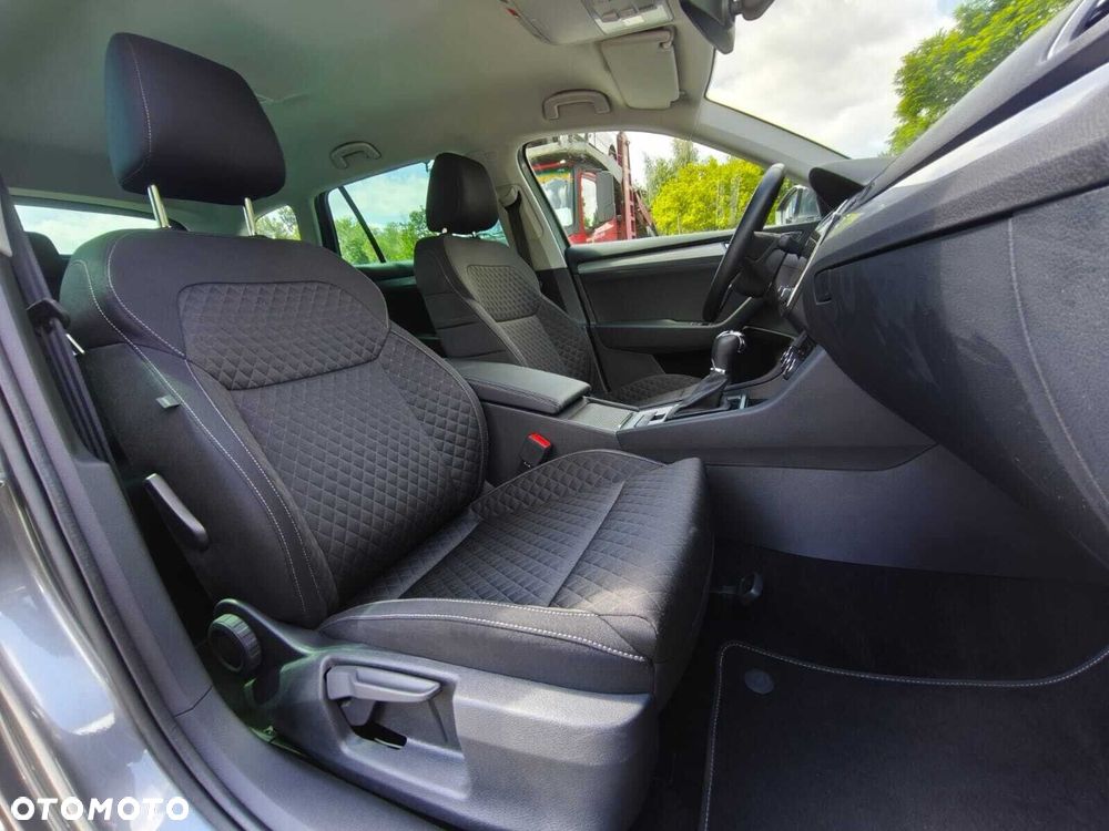 Skoda Superb 2.0 TDI SCR Ambition DSG - 19