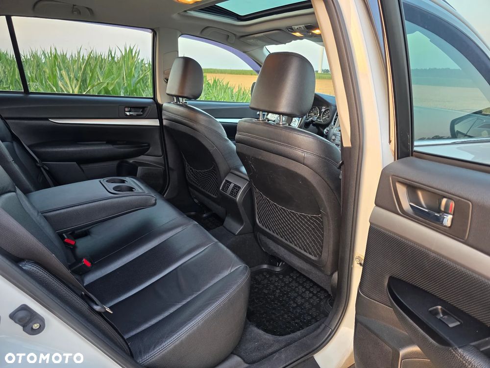 Subaru Outback - 17