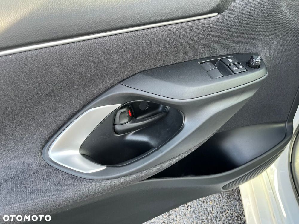 Toyota Yaris 1.5 Comfort CVT - 25