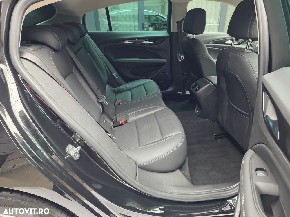 Opel Insignia 1.6 CDTI ecoFLEX Start/Stop Business Innovation - 13